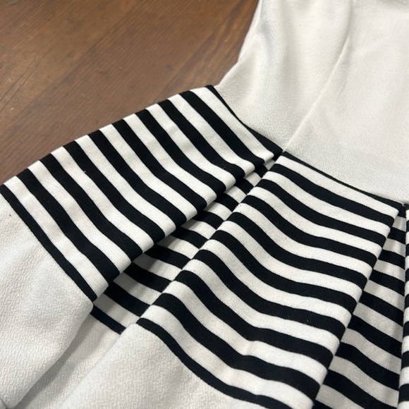 Stylish White and Black Striped Women’s Dress - Picture 3 of 5